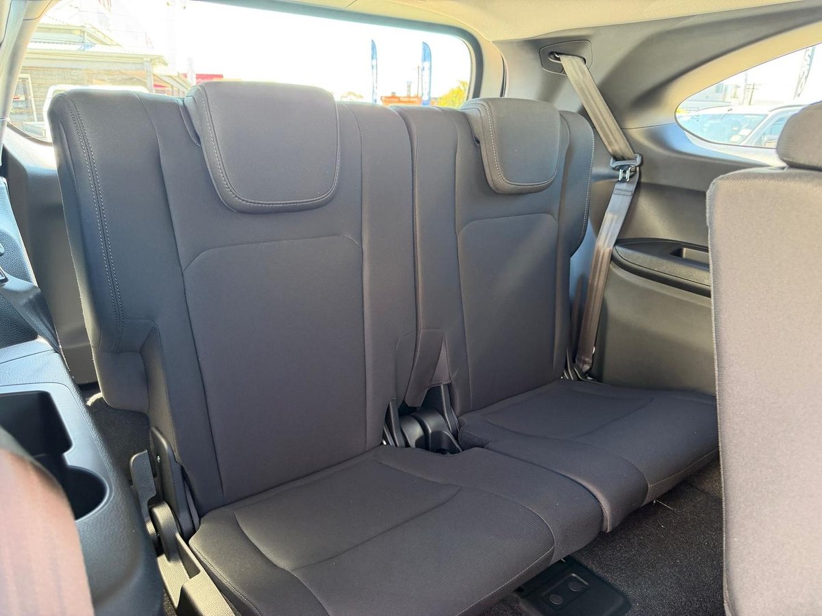 2026 Isuzu MU-X LS-M MY25.5 4x2 image 9