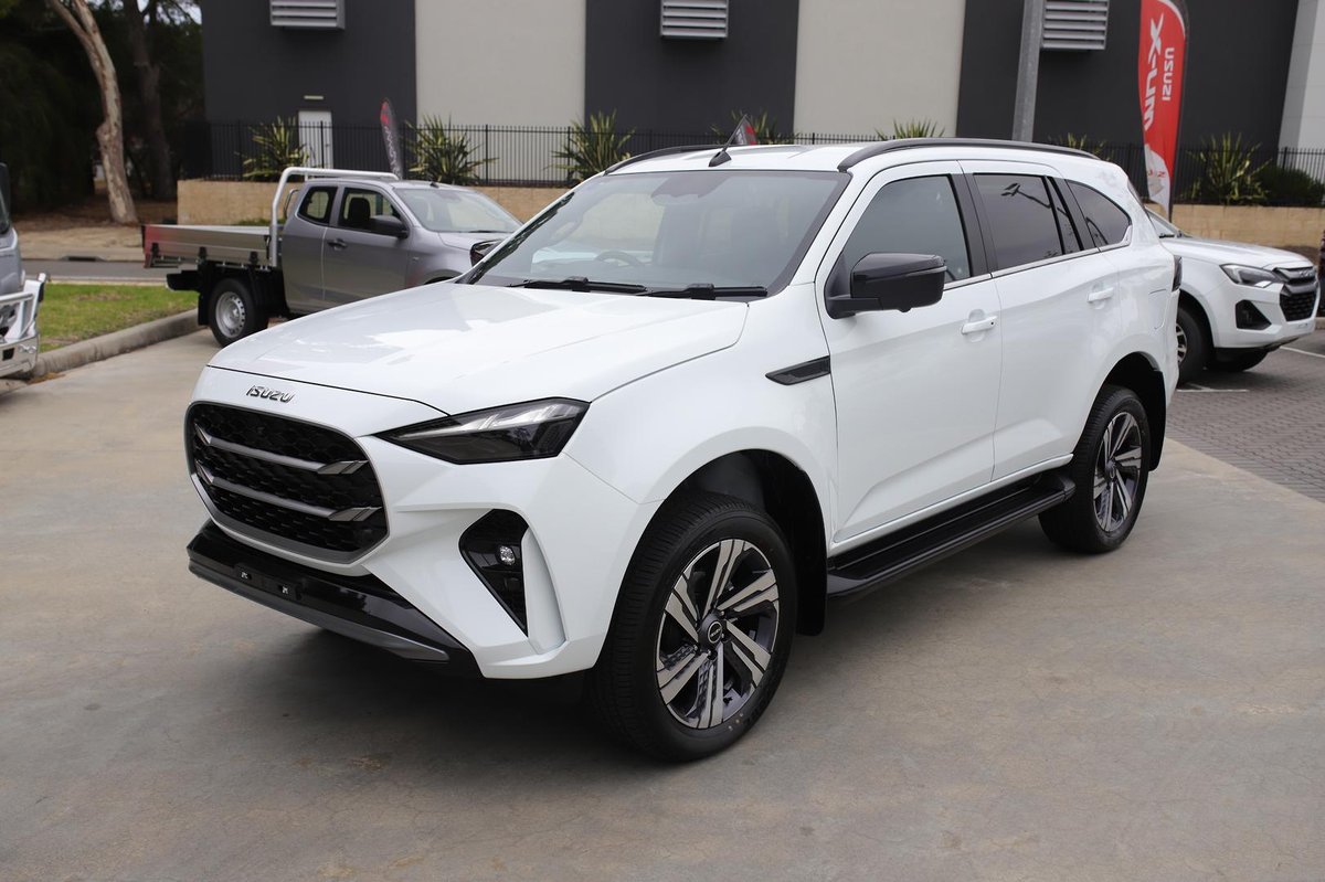 2025 Isuzu MU-X LS-T MY25.5 4X4 Dual Range image 7