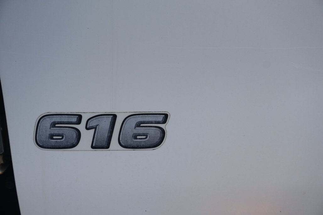 2018 HINO DUTRO 616 image 18
