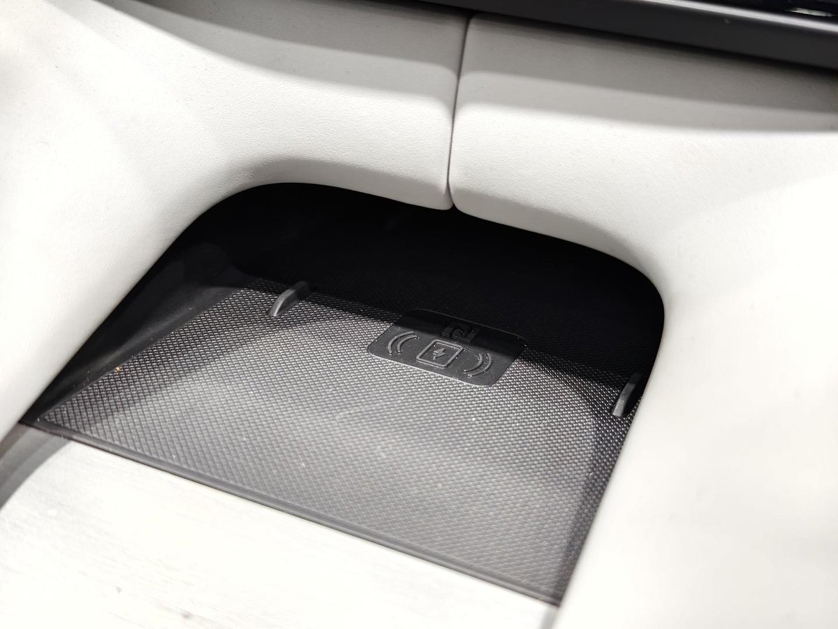 2025 Polestar 4 Long range Single motor MY26 image 17