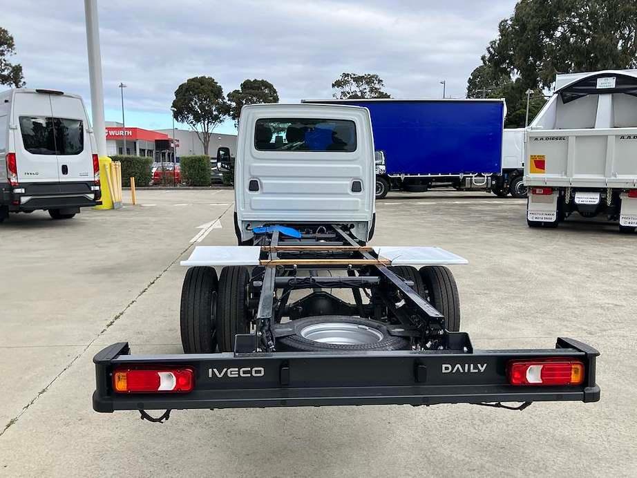 2026 Iveco Daily 70C21 image 10