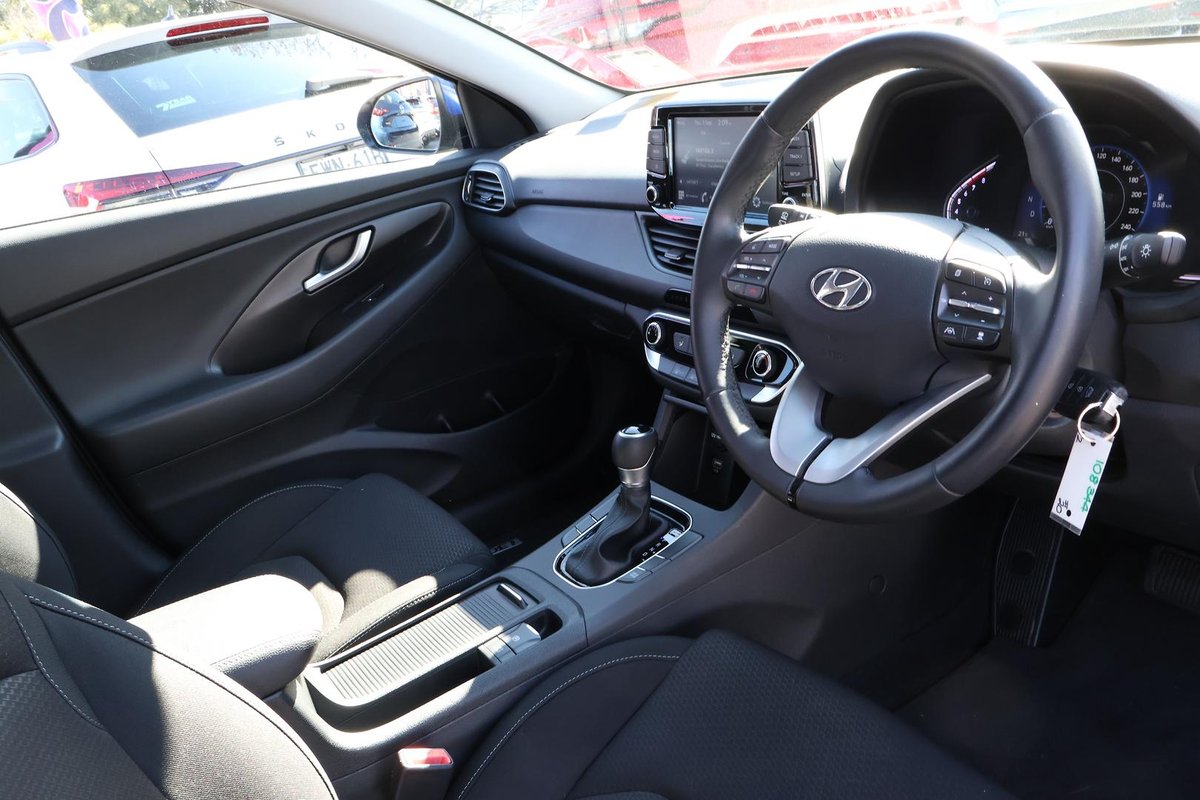 2020 Hyundai i30 PD.V4 MY21 image 7
