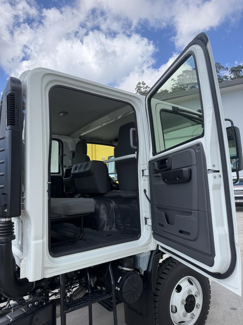 2026 Isuzu N Series image 12