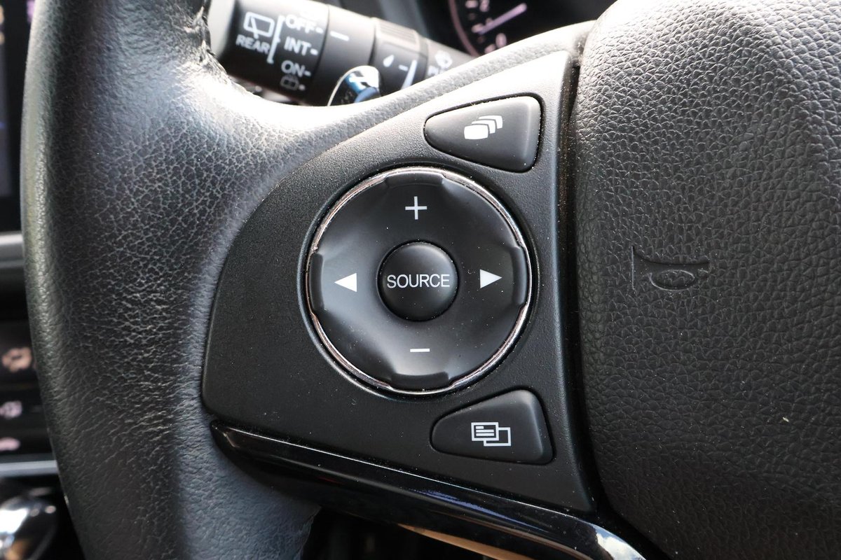 2015 Honda HR-V VTi-L MY15 image 11