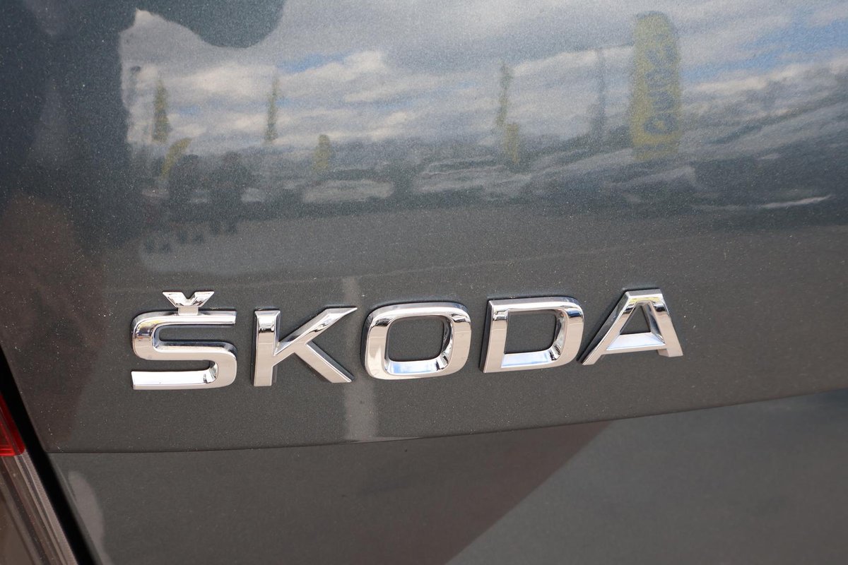 2019 SKODA Octavia 110TSI NE MY20.5 image 29