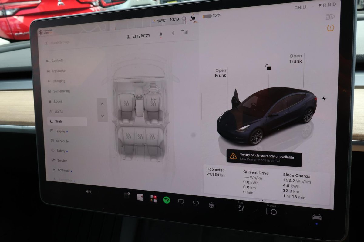 2022 Tesla Model 3 Rear-Wheel Drive image 14