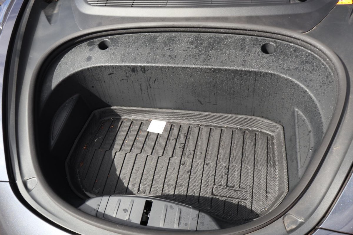 2022 Tesla Model 3 Rear-Wheel Drive image 30