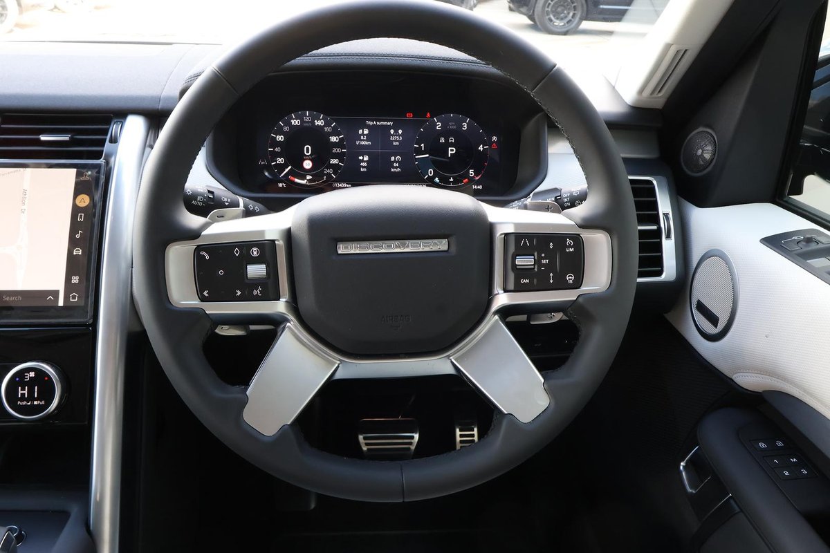 2026 Land Rover Discovery D350 Gemini Series 5 MY26 4X4 image 15