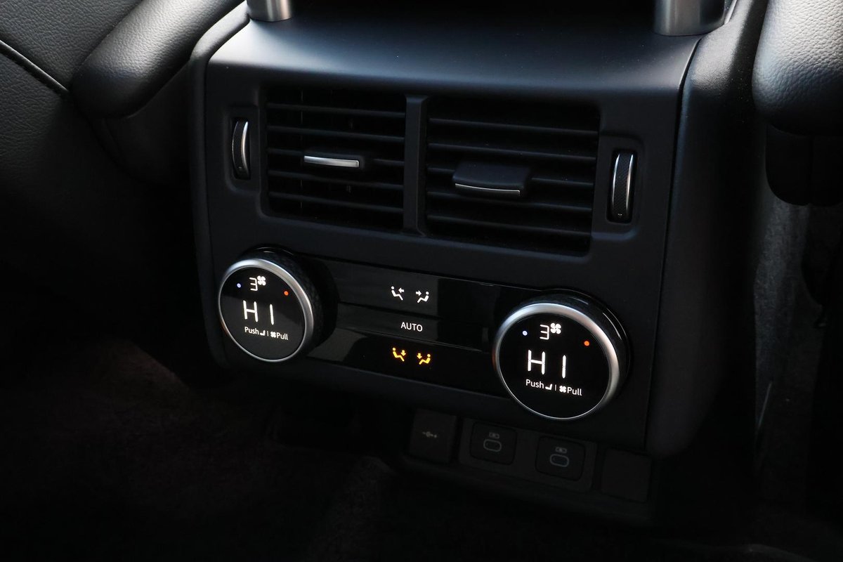 2026 Land Rover Discovery D350 Gemini Series 5 MY26 4X4 image 18