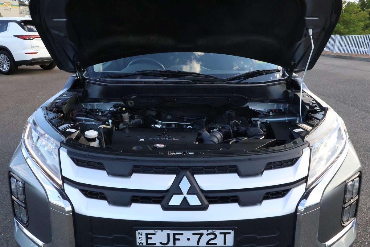 2017 Mitsubishi ASX image 24