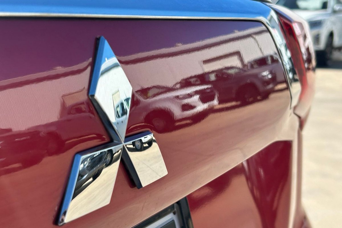 2018 Mitsubishi Outlander ES ZL MY18.5 image 9
