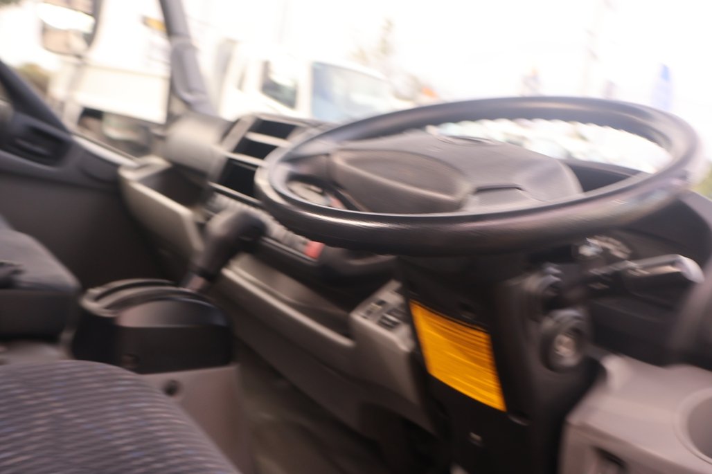 2018 HINO DUTRO 616 image 26