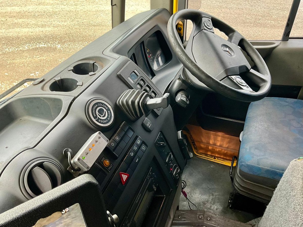 2019 Mercedes-Benz Econic 2630 image 12