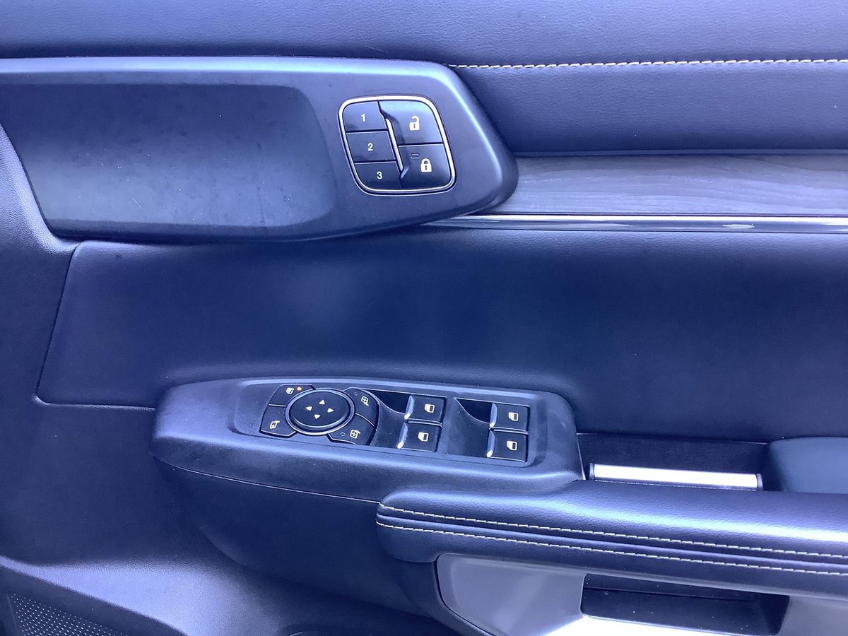 2023 Ford Everest Platinum MY22 4X4 Dual Range image 22