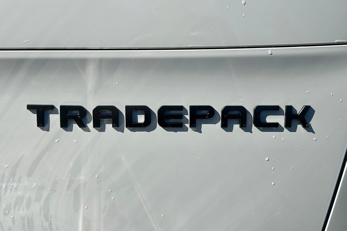2026 Isuzu N Series NPR 70/45-190 AM D34 Tradepack image 21