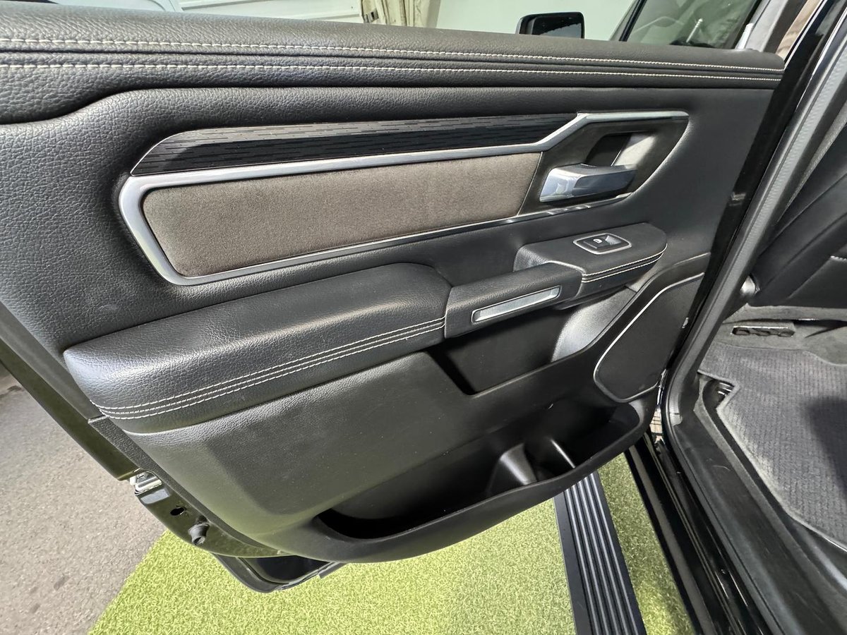 2023 RAM 1500 Laramie Sport RamBox DT MY23 4X4 Dual Range image 26