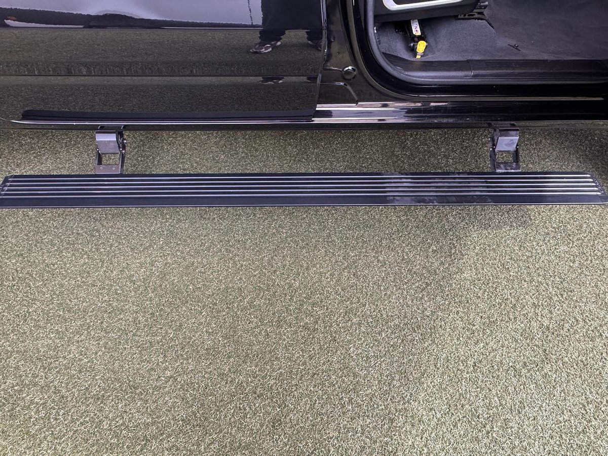 2023 RAM 1500 Laramie Sport RamBox DT MY23 4X4 Dual Range image 21