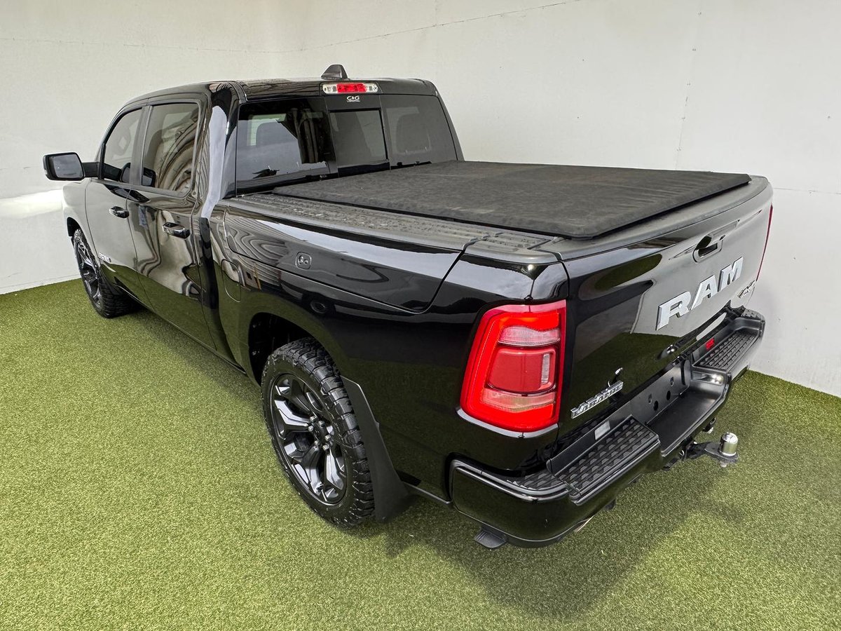 2023 RAM 1500 Laramie Sport RamBox DT MY23 4X4 Dual Range image 19