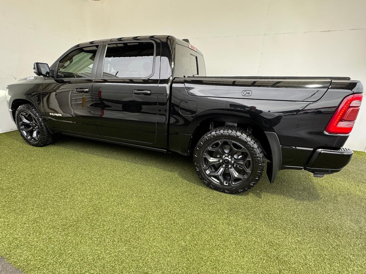 2023 RAM 1500 Laramie Sport RamBox DT MY23 4X4 Dual Range image 20
