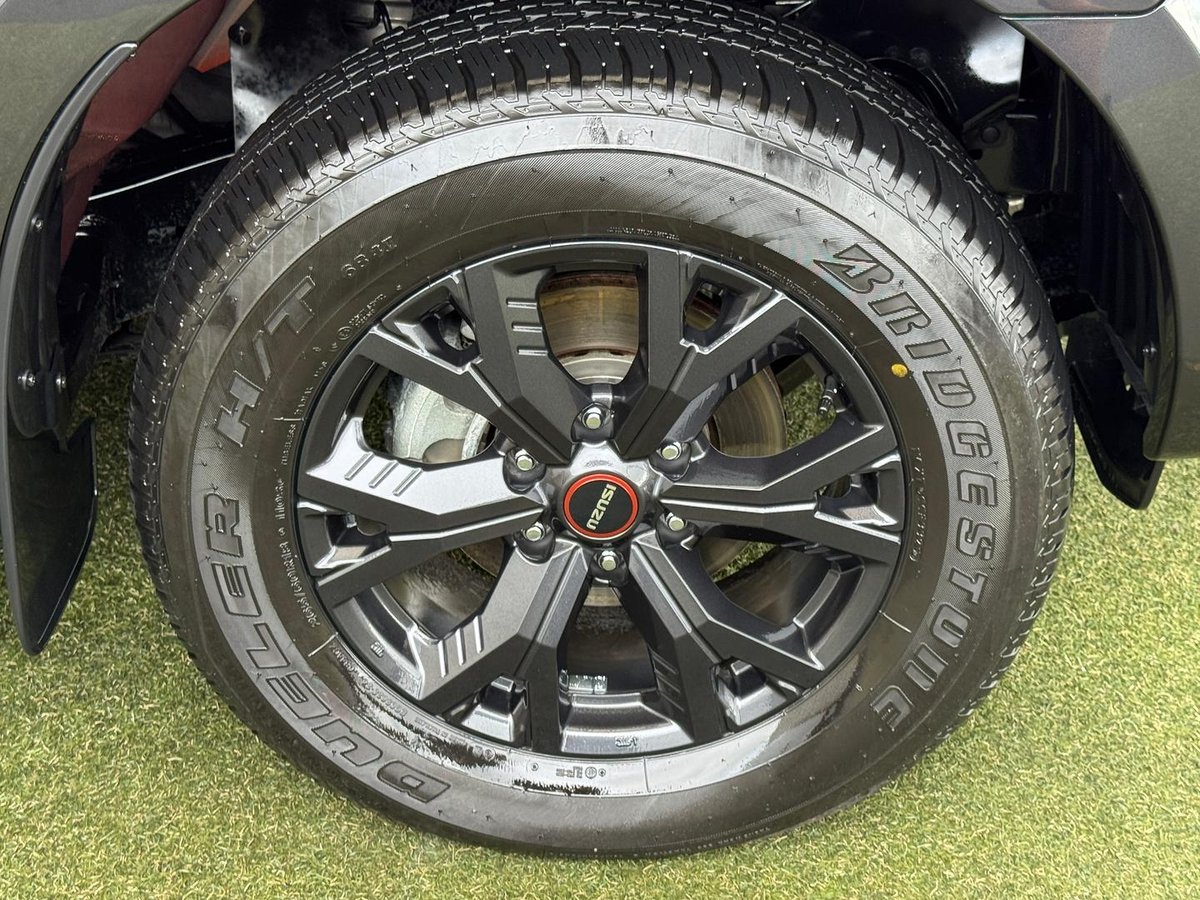 2022 Isuzu D-MAX X-TERRAIN MY23 4X4 Dual Range image 22