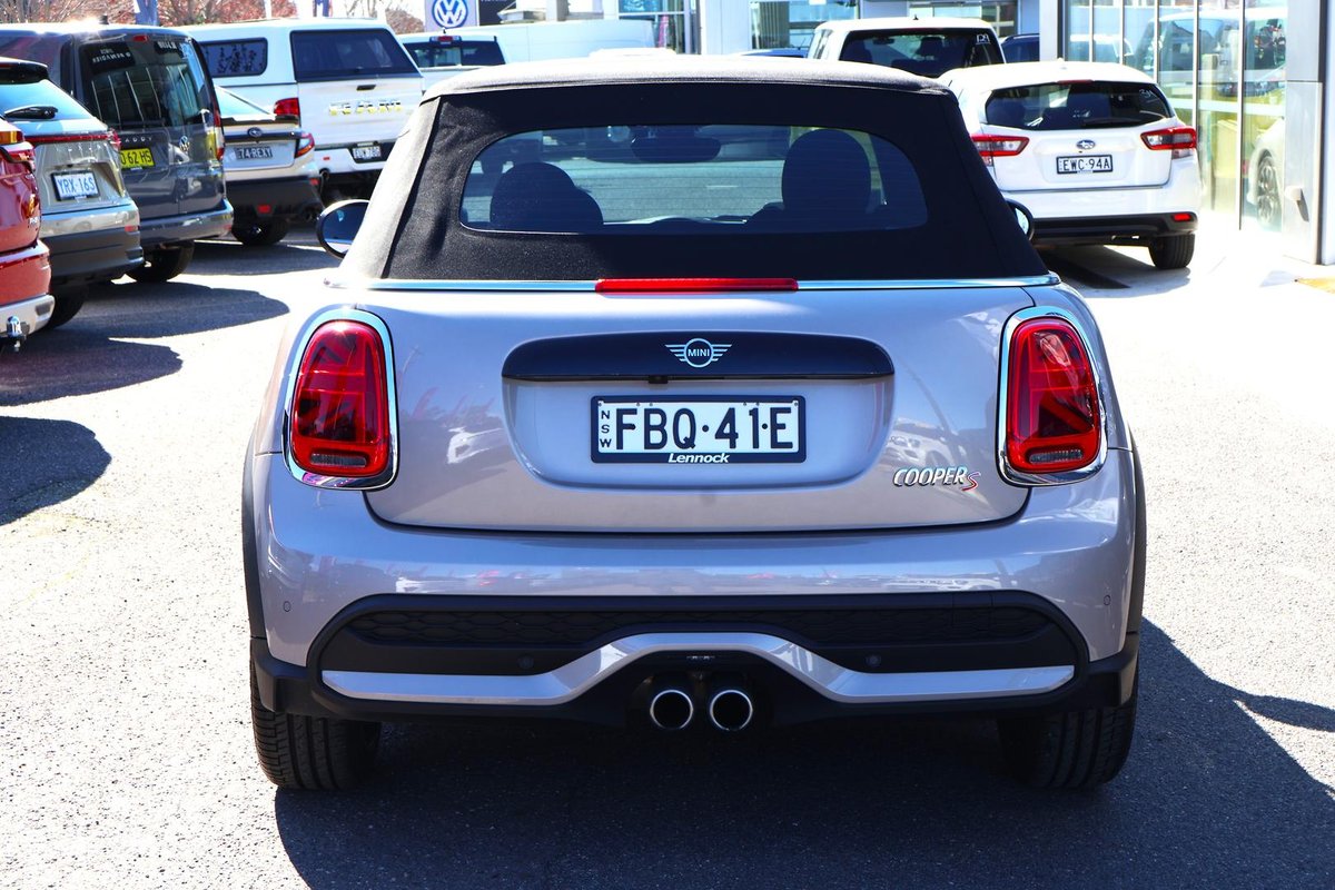 2023 MINI Convertible Cooper S Classic F57 LCI-2 image 10