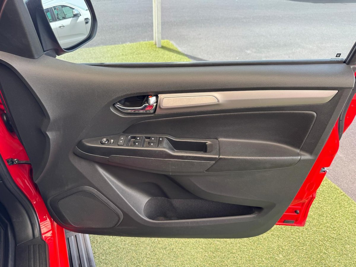 2018 Holden Colorado Z71 RG MY18 4X4 Dual Range image 14