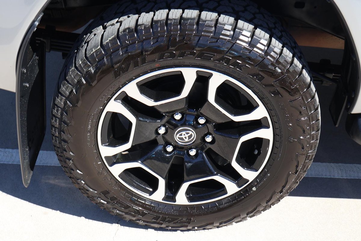 2021 Toyota Hilux SR5 GUN126R 4X4 Dual Range image 27