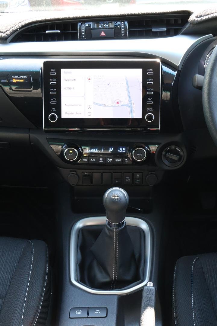 2021 Toyota Hilux SR5 GUN126R 4X4 Dual Range image 17