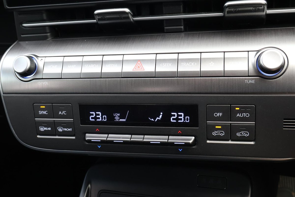 2024 Hyundai Kona Premium SX2.V1 MY24 image 20