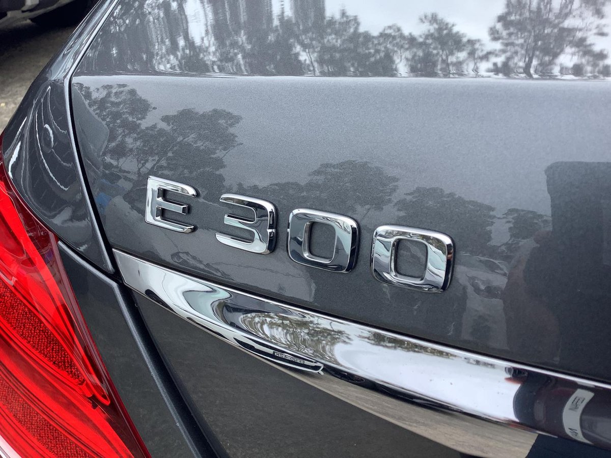 2020 Mercedes-Benz E-Class E300 W213 image 11