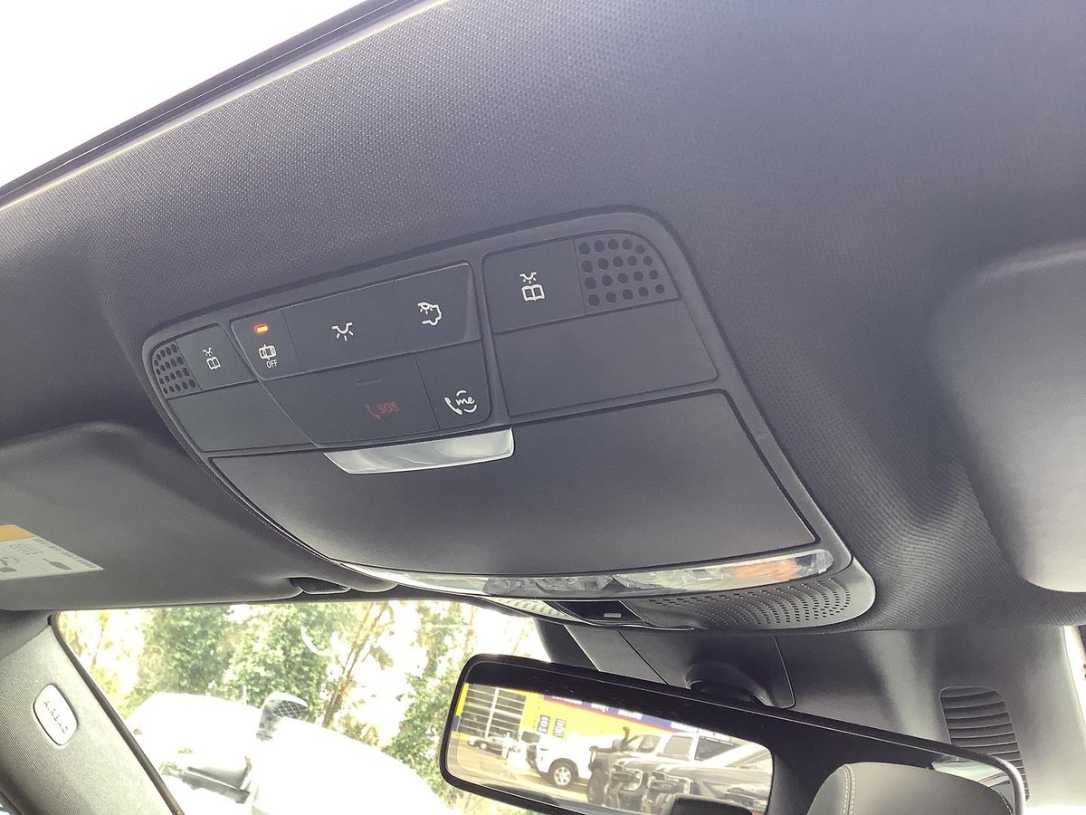 2020 Mercedes-Benz E-Class E300 W213 image 34