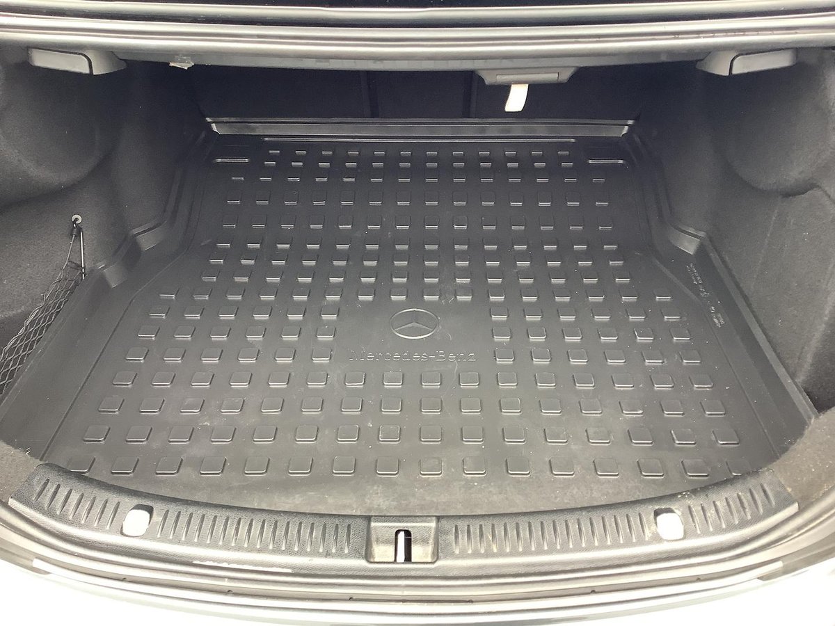 2020 Mercedes-Benz E-Class E300 W213 image 14