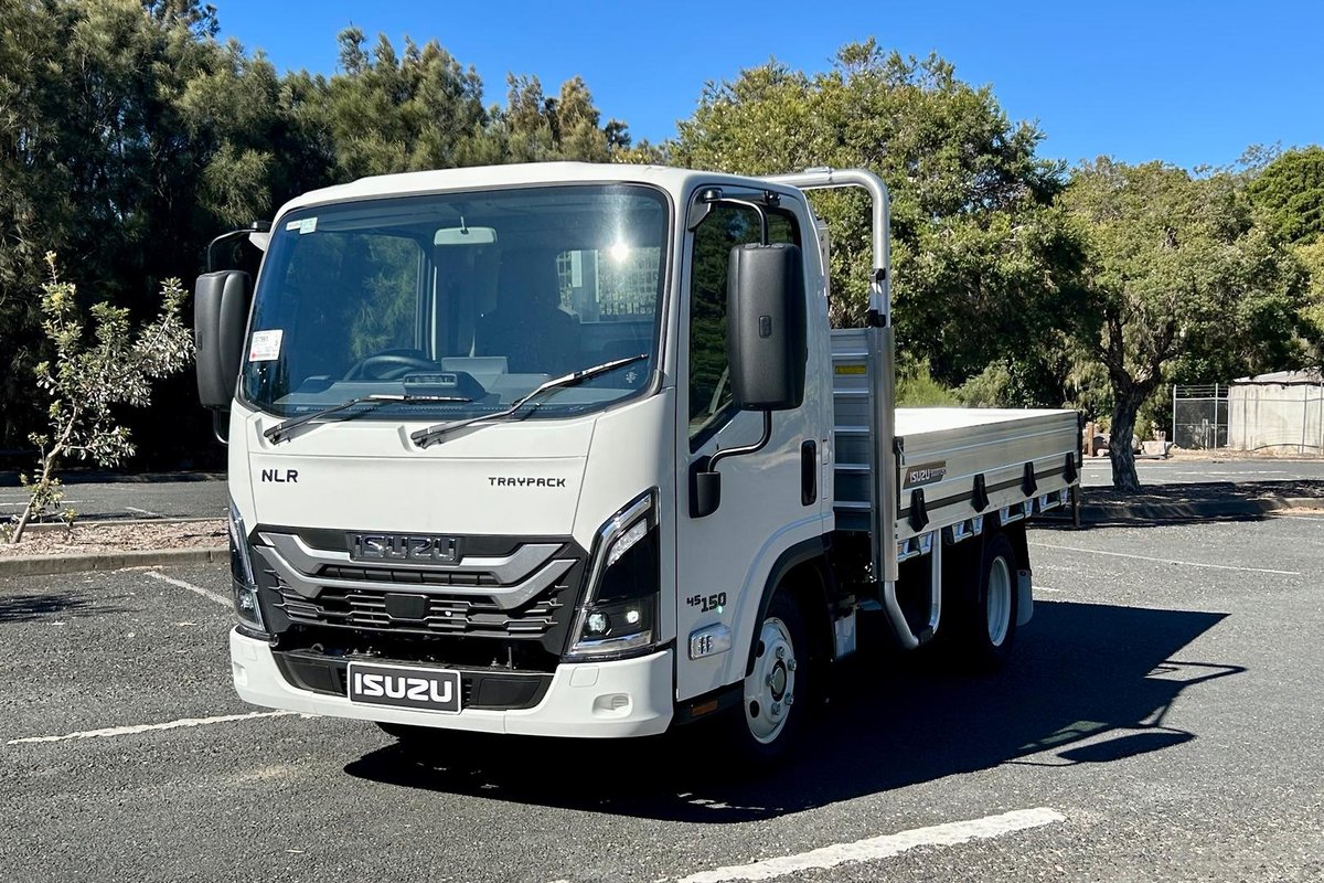 2026 Isuzu N Series NLR 45-150 DT D25 Traypack image 9