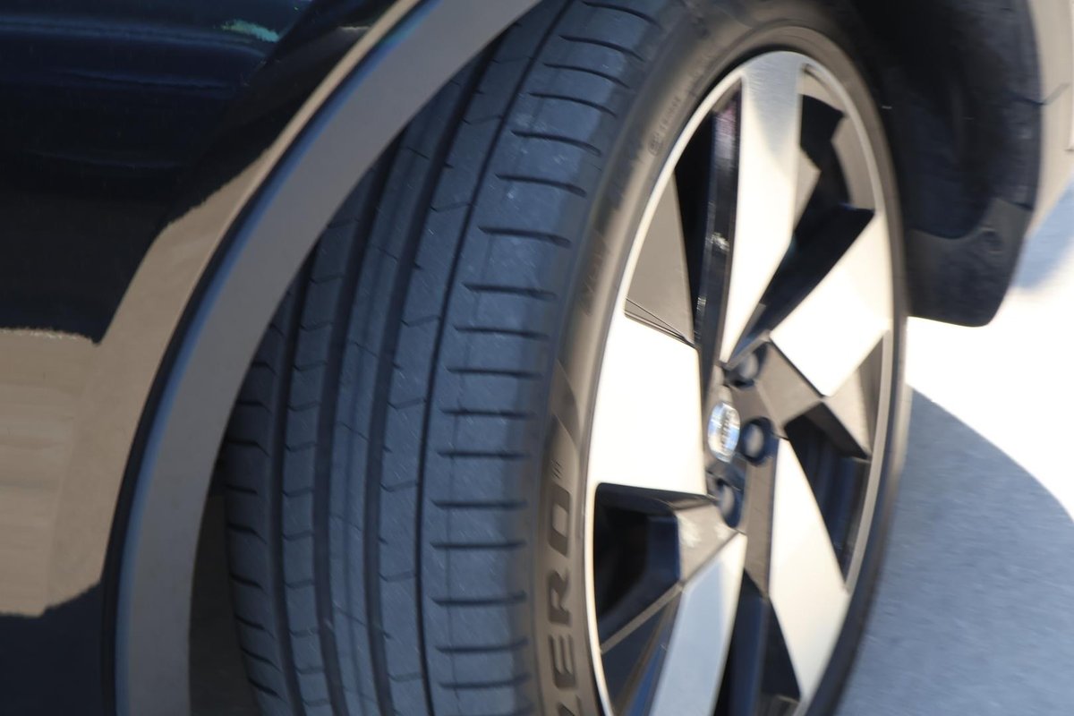 2024 Volvo C40 Recharge Twin MY24 AWD image 31
