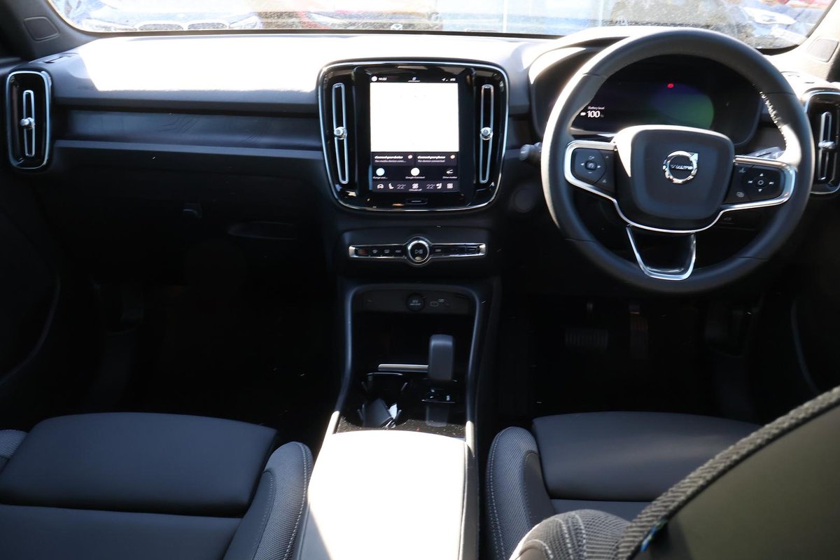 2024 Volvo C40 Recharge Twin MY24 AWD image 9