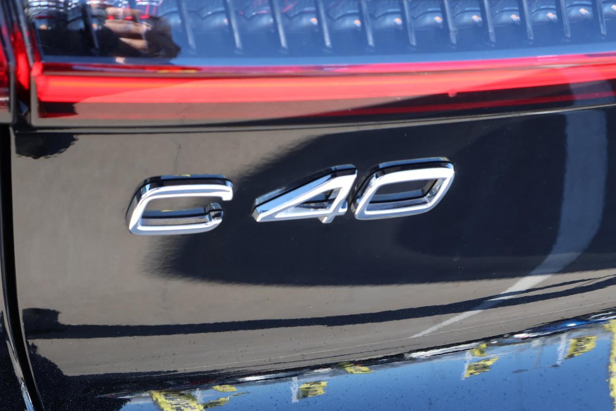 2024 Volvo C40 Recharge Twin MY24 AWD image 32