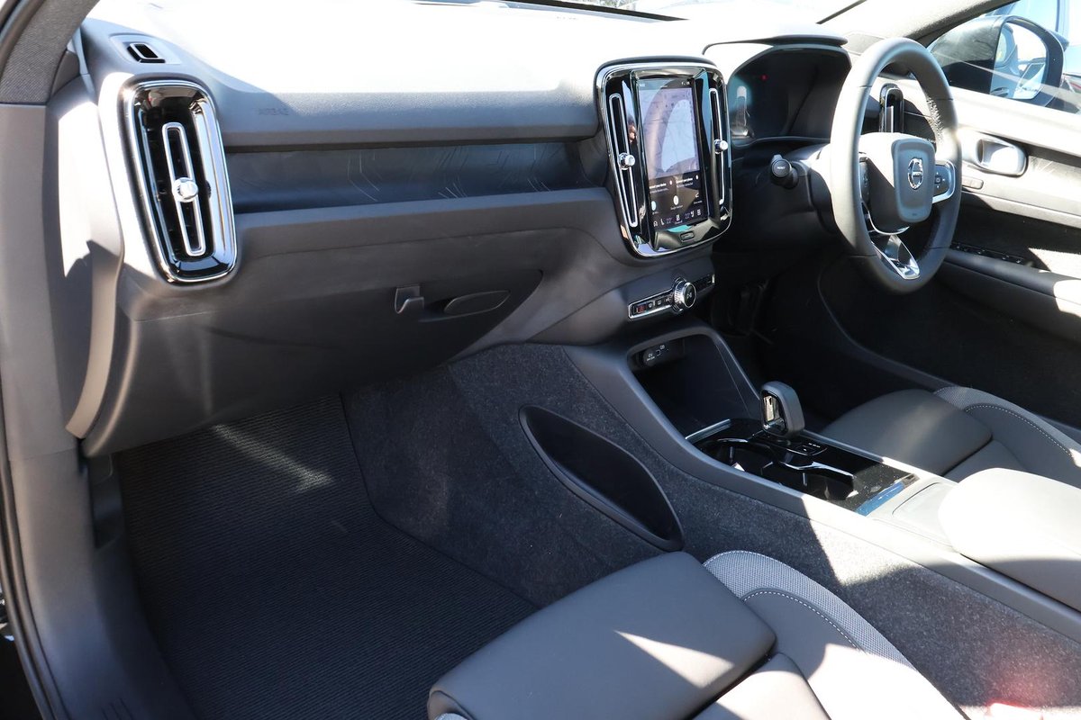 2024 Volvo C40 Recharge Twin MY24 AWD image 25
