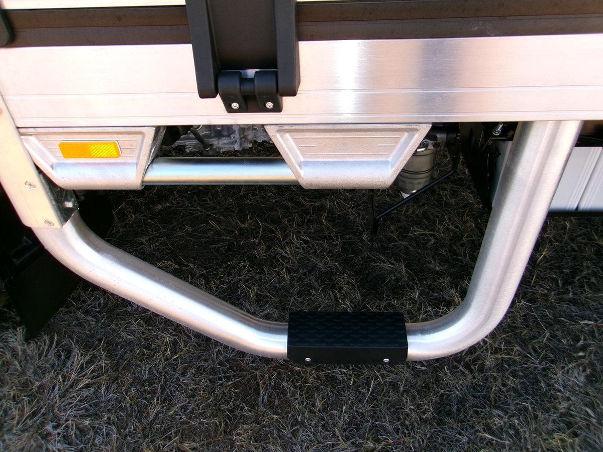 2026 Isuzu N Series NLR 45-150 DT D34 Traypack image 10