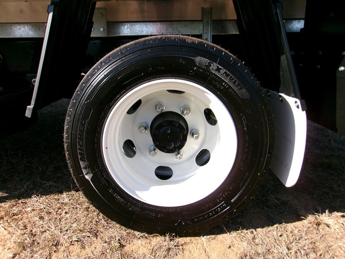 2026 Isuzu N Series NPR 45/65-175 DT D28 Tradepack image 13