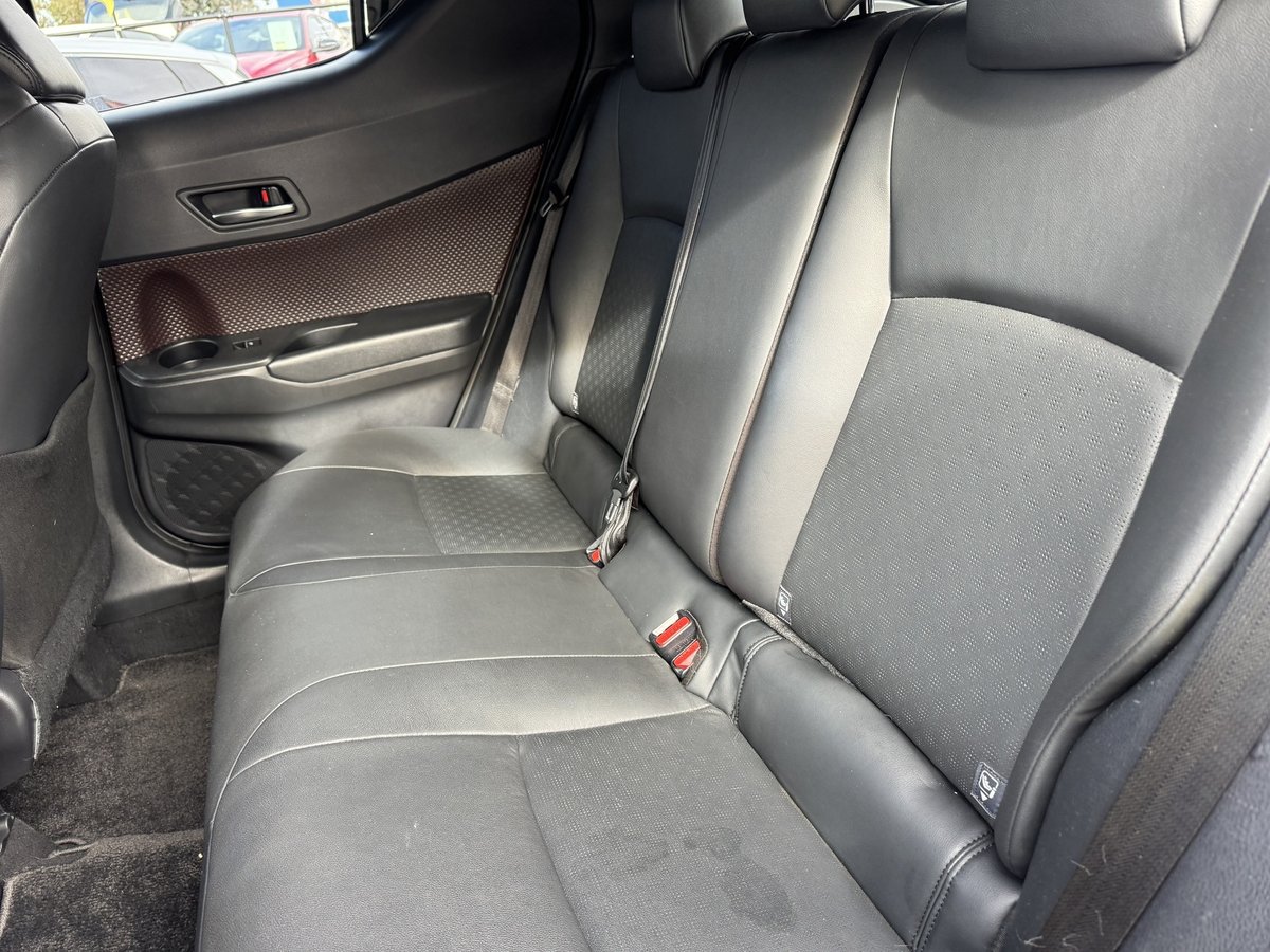 2017 Toyota C-HR Koba NGX10R image 9