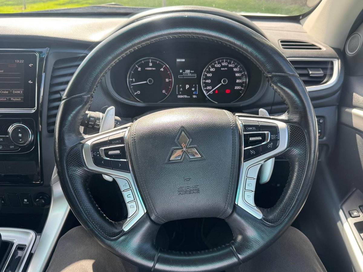 2017 Mitsubishi Pajero Sport GLX QE MY17 4X4 Dual Range image 18