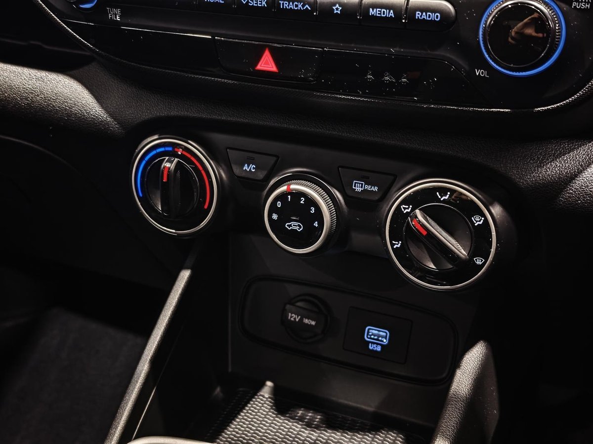 2019 Hyundai Venue Active QX MY20 image 12