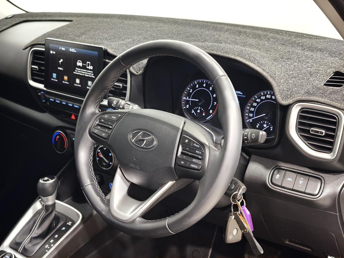 2022 Kia Stonic image 7