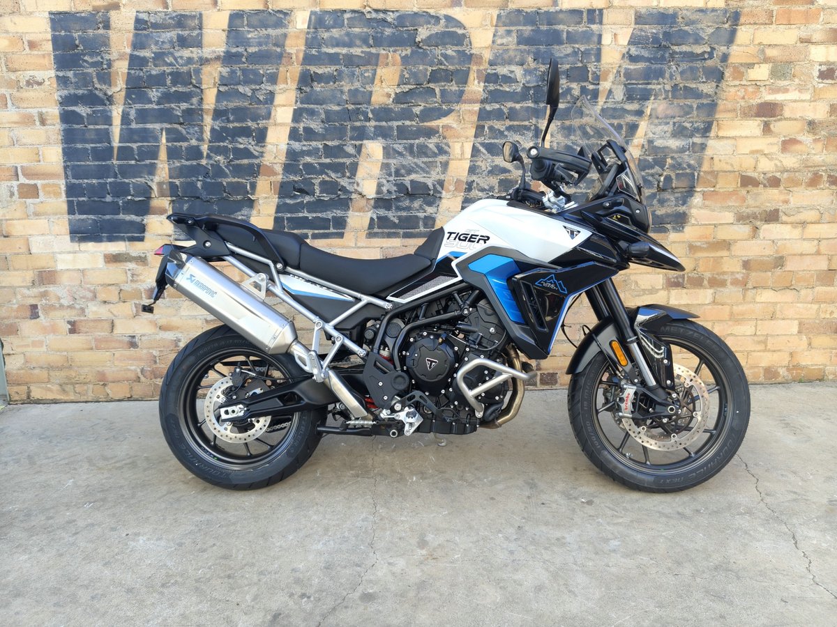 2027 TRIUMPH TIGER 900 ALPINE EDITION ROAD WHITE