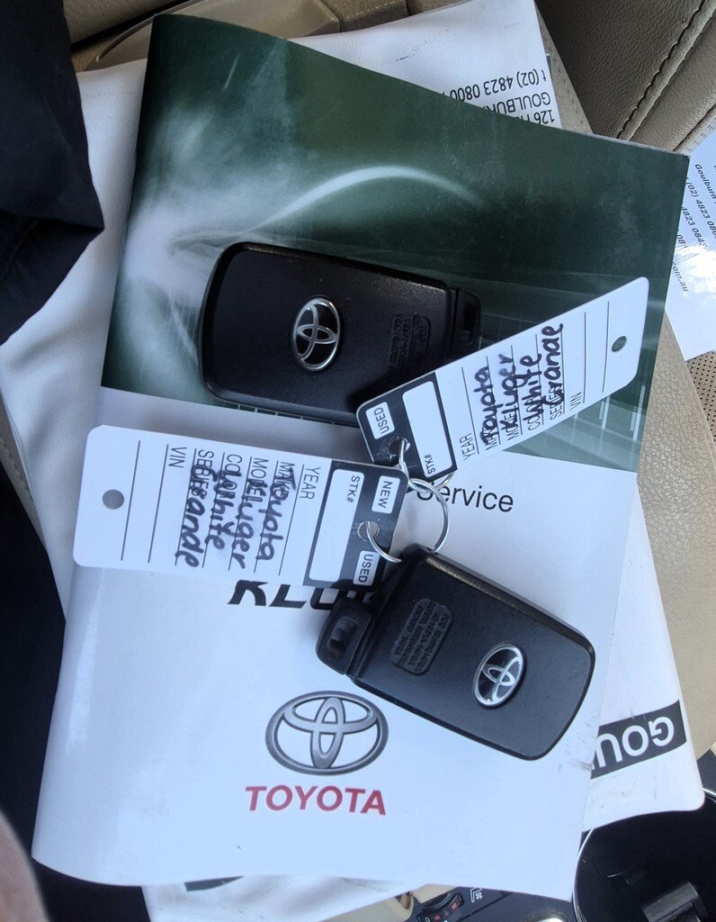 2016 Toyota Kluger image 26