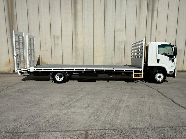 2017 Isuzu F Series FSR140/120-260 image 9