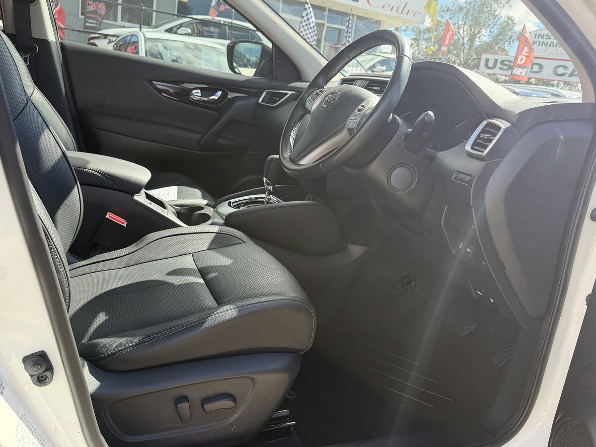 2016 Nissan QASHQAI Ti J11 image 11