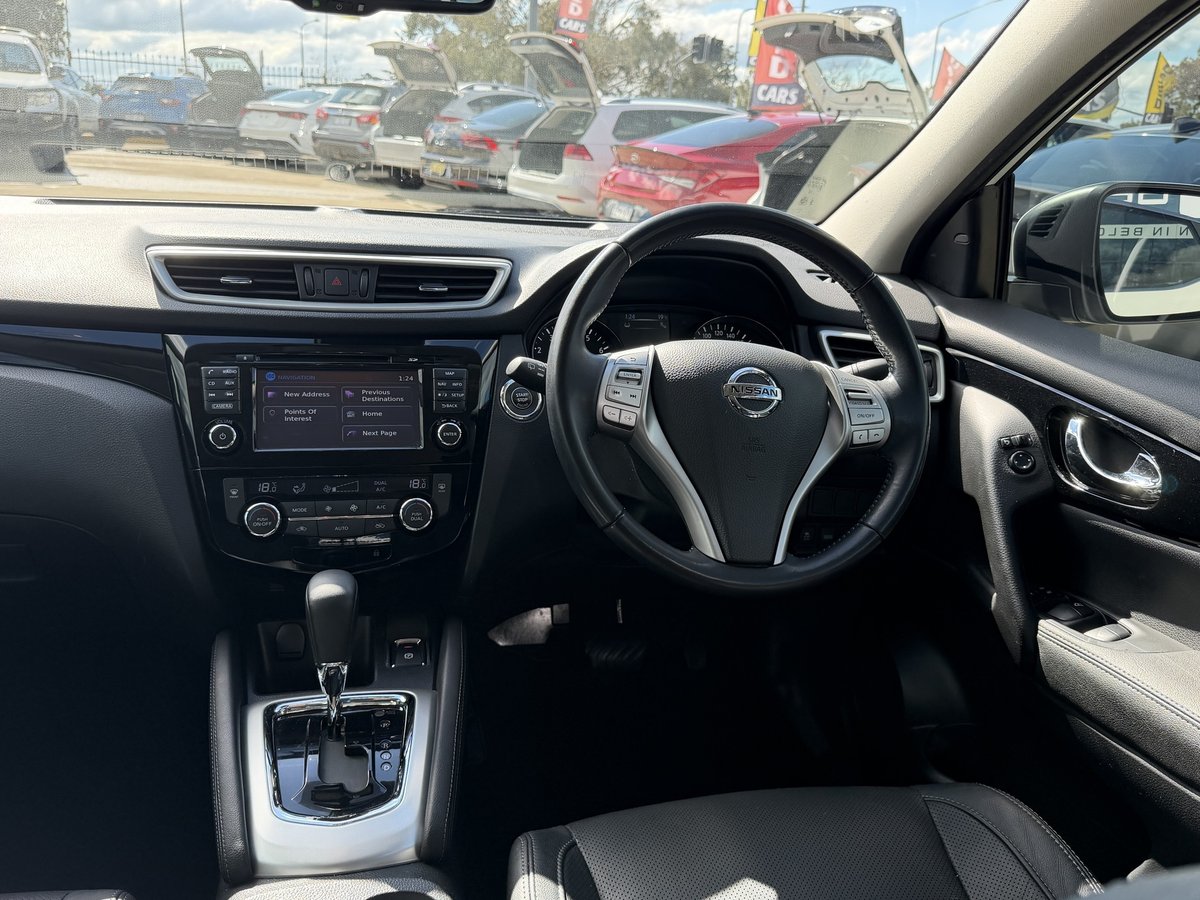 2016 Nissan QASHQAI Ti J11 image 12
