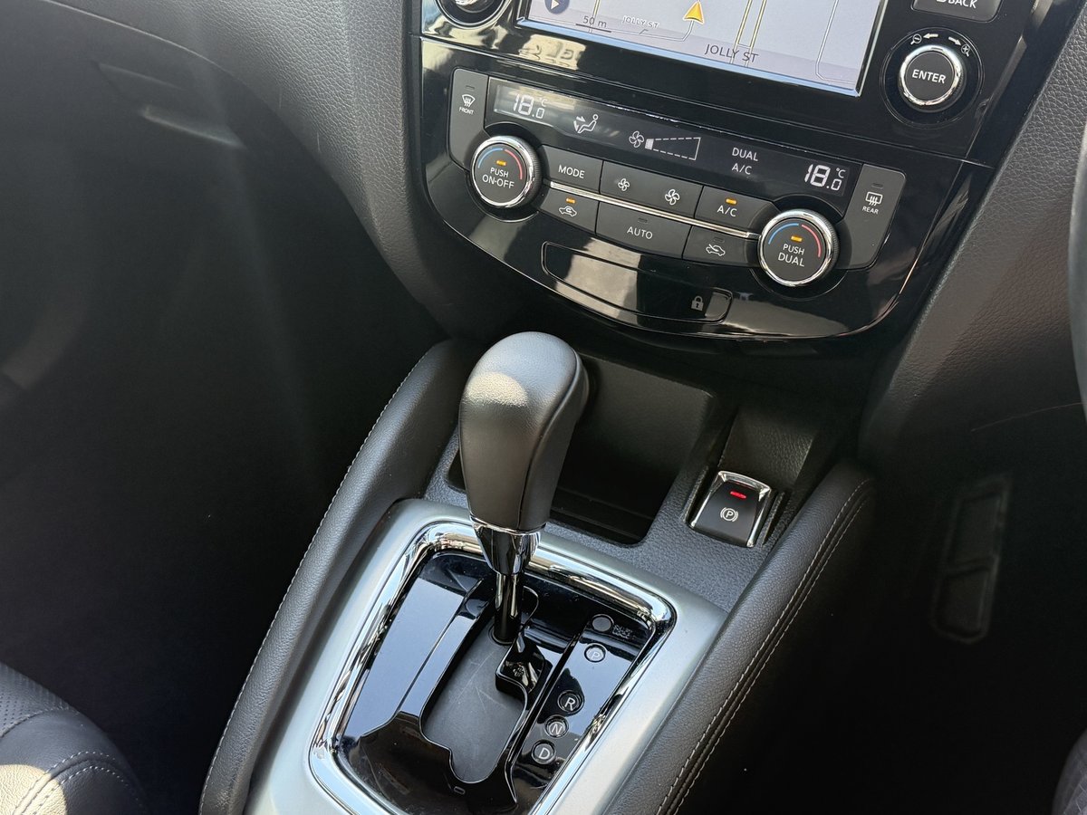 2016 Nissan QASHQAI Ti J11 image 21