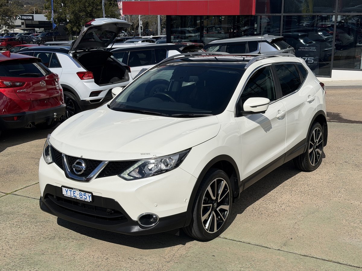 2016 Nissan QASHQAI Ti J11 image 8